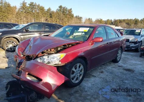 2005 Toyota Camry Xle V6 z USA, uszkodzony, nr VIN 4T1BF30K15U109671